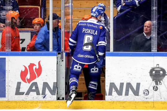 Leksands Joe Piskula får lämna isen
