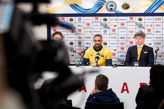 Elfsborgs nyförvärv Alex Dyer presenterades