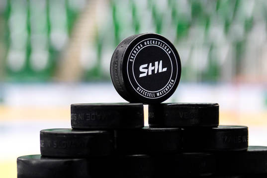 Matchpuck med SHL logo