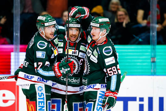 Frölundas Henrik Tömmernes  , Joel Lundqvist och Simon
