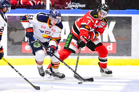Djurgårdens Markus Ljungh och Malmö Redhawks Nils