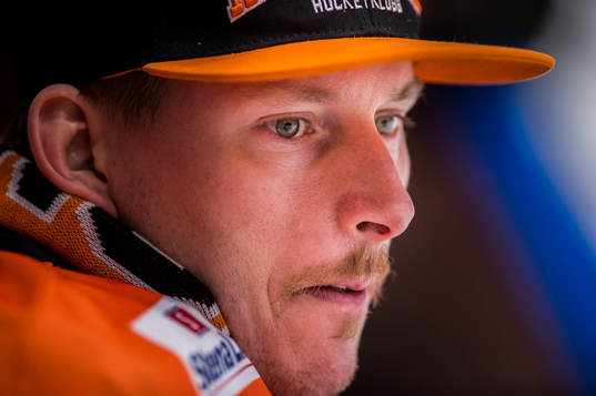 Karlskronas målvakt Johan Holmqvist deppar