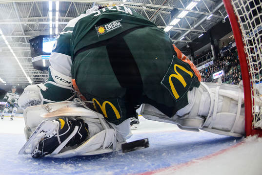 Rögles Daniel Widing (ej i bild) gör 2-0