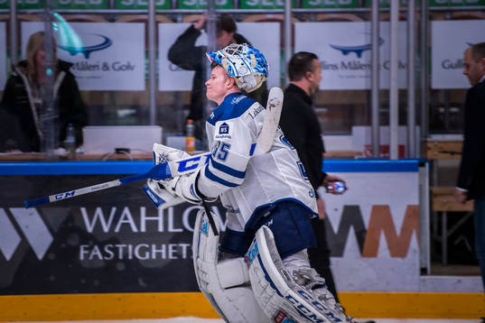 Leksands målvakt Atte Engren jublar