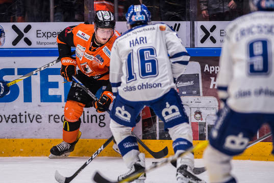 Karlskronas Marcus Paulsson och Leksands János Hári