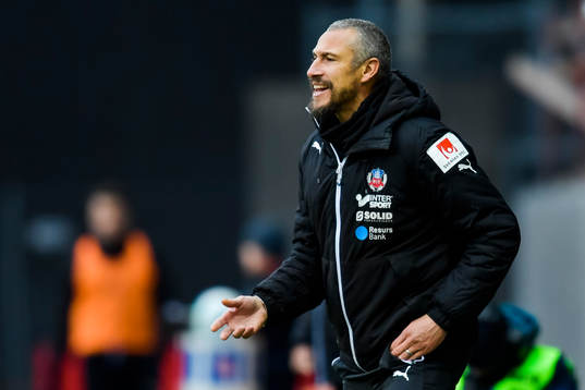 Helsingborgs manager Henrik Larsson
