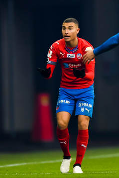 Helsingborgs Jordan Larsson reagerar