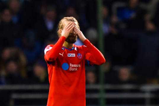 Helsingborgs Jonatan Olsson  deppar