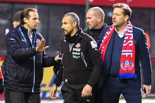 Helsingborgs säkerhetschef försöker få manager Henrik