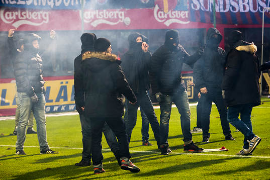 Supportar stormar planen