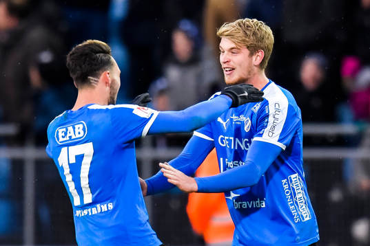 Halmstads Sead Haksabanovic jublar med matchhjälten Marcus