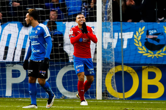Helsingborgs Jordan Larsson deppar