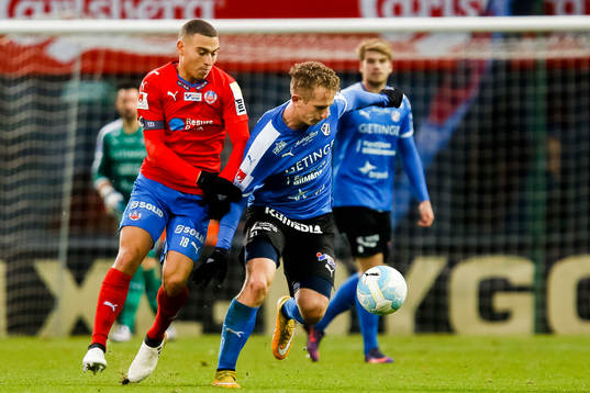 Helsingborgs Jordan Larsson och Halmstads Andreas Bengtsson