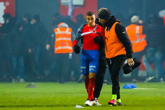 Helsingborgs Jordan Larsson irriterad på supportrar som