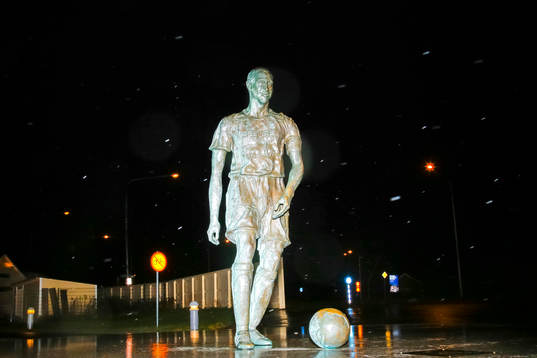 Henrik Larssons staty