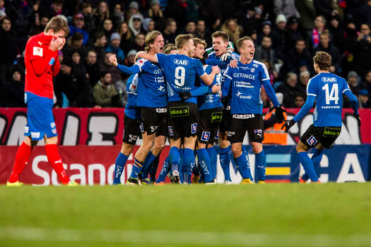 Helsingborgs Adam Eriksson deppar samtidigt som Halmstads
