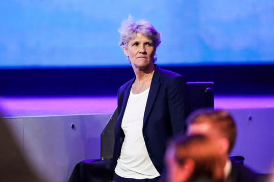 Pia Sundhage, Förbundskapten för damlandslaget