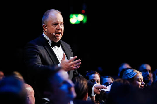 Programledare Anders Jansson