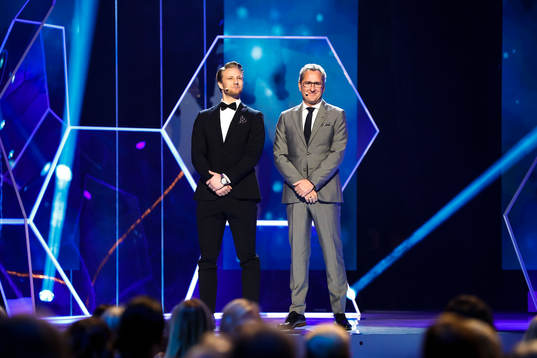 Supportern Marcus Lidman och f d förbundskaptenen Erik