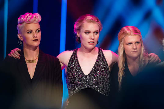 Nilla Fischer, Hedvig Lindahl och när Laleh uppträder med