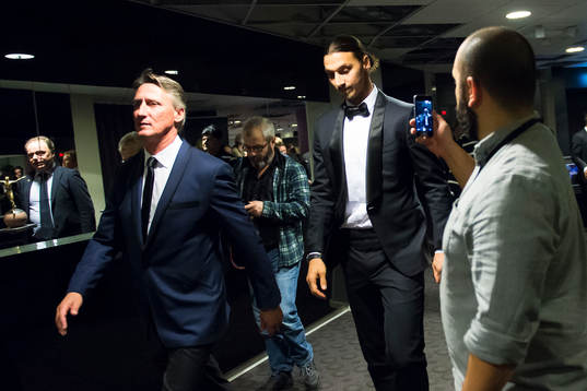 Landslagets säkerhetschef Jan Gustavsson och Zlatan