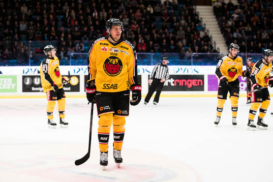 Luleås Ilari Melart ser deppig ut