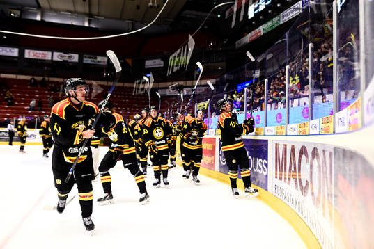 Brynäs Pathrik Westerholm jublar