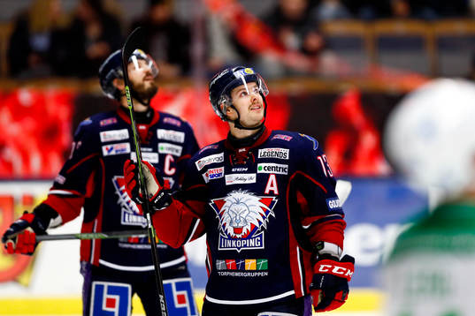 Linköpings Andrew Gordon jublar