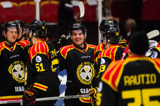 Brynäs Pathrik Westerholm jublar