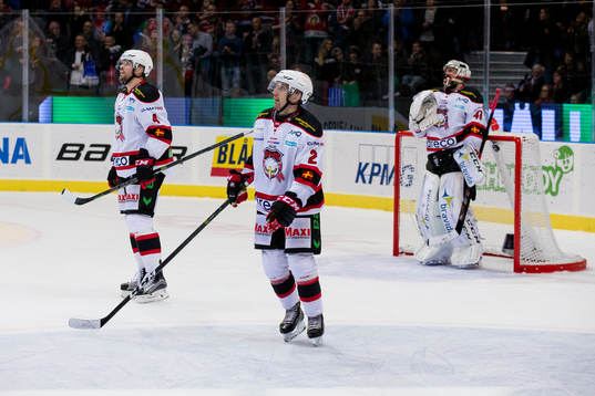 Malmö Redhawks Noah Welch, Erik Andersson och målvakt