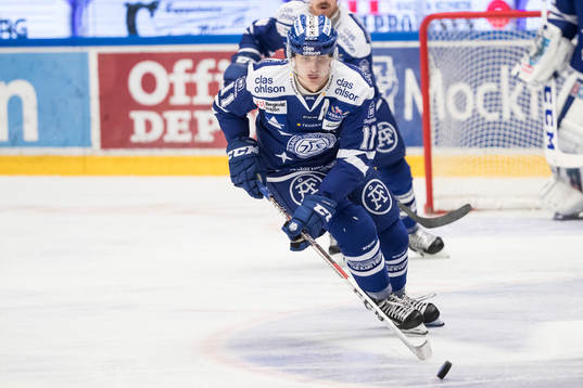 Leksands Martin Karlsson  i ishockeymatchen i SHL mellan