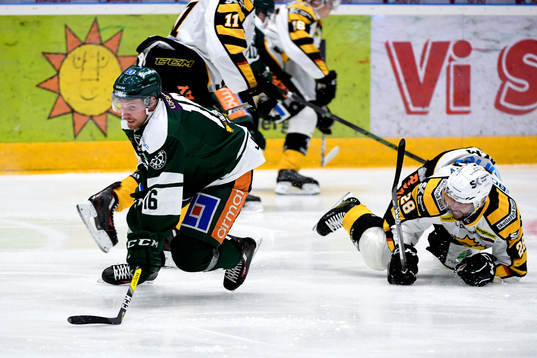 Färjestads Alexander Johansson och Skellefteås Johan Alm