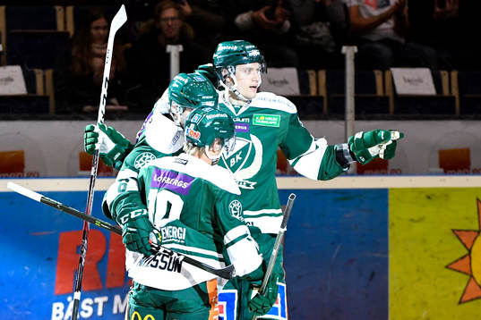 Färjestads Mikael Wikstrand jublar