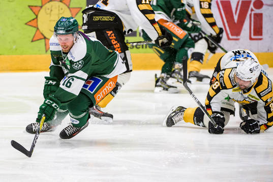 Färjestads Alexander Johansson och Skellefteås Johan Alm