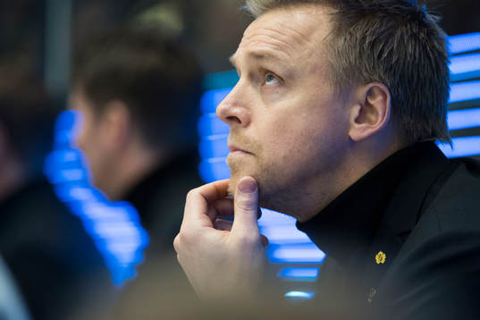 Skellefteås tränare Bert Robertsson deppar