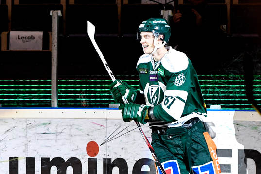 Färjestads Johan Ryno jublar