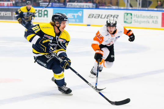 s Mattias Tedenby och Karlskronas Joel Kellman