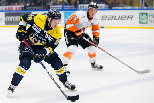 s Anton Bengtsson mot Karlskronas Emil Lundberg