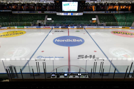 Ett tomt Lindab Arena