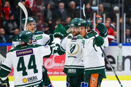Färjestads Magnus Nygren jublar