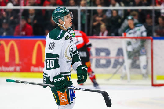 Färjestads Joel Eriksson Ek deppar