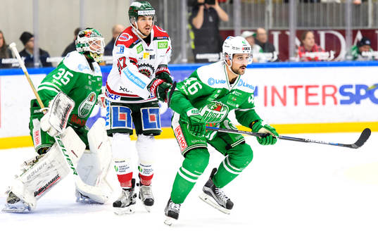Frölundas Sebastian Stålberg och Rögles Kevin Marshall