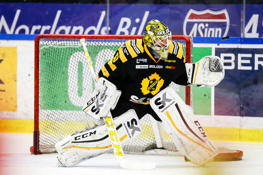 Skellefteås målvakt Gustaf Lindvall