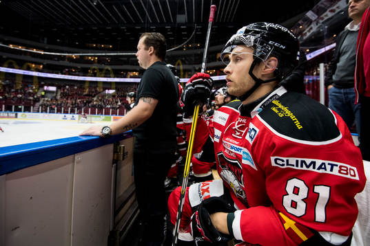 Malmö Redhawks Ilari Filppula i båset