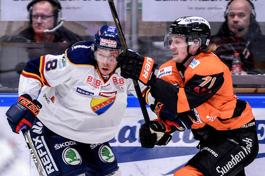 Djurgårdens Ville Varakas och Karlskronas Joseph Jonsson