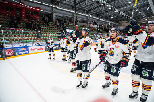 Djurgårdens jublar och tackar