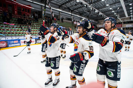Djurgårdens Linus Hultström, Jeff Tambellini och Ville