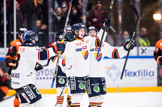 Djurgårdens Marcus Davidsson jublar