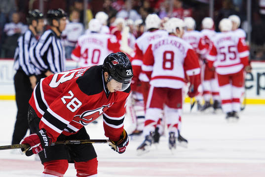 New Jerseys Damon Severson deppar