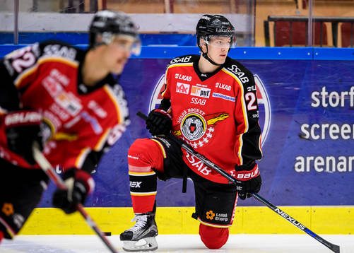 Luleås Gustav Rydahl på uppvärmningen